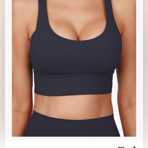 New Women's Black Sports Bra